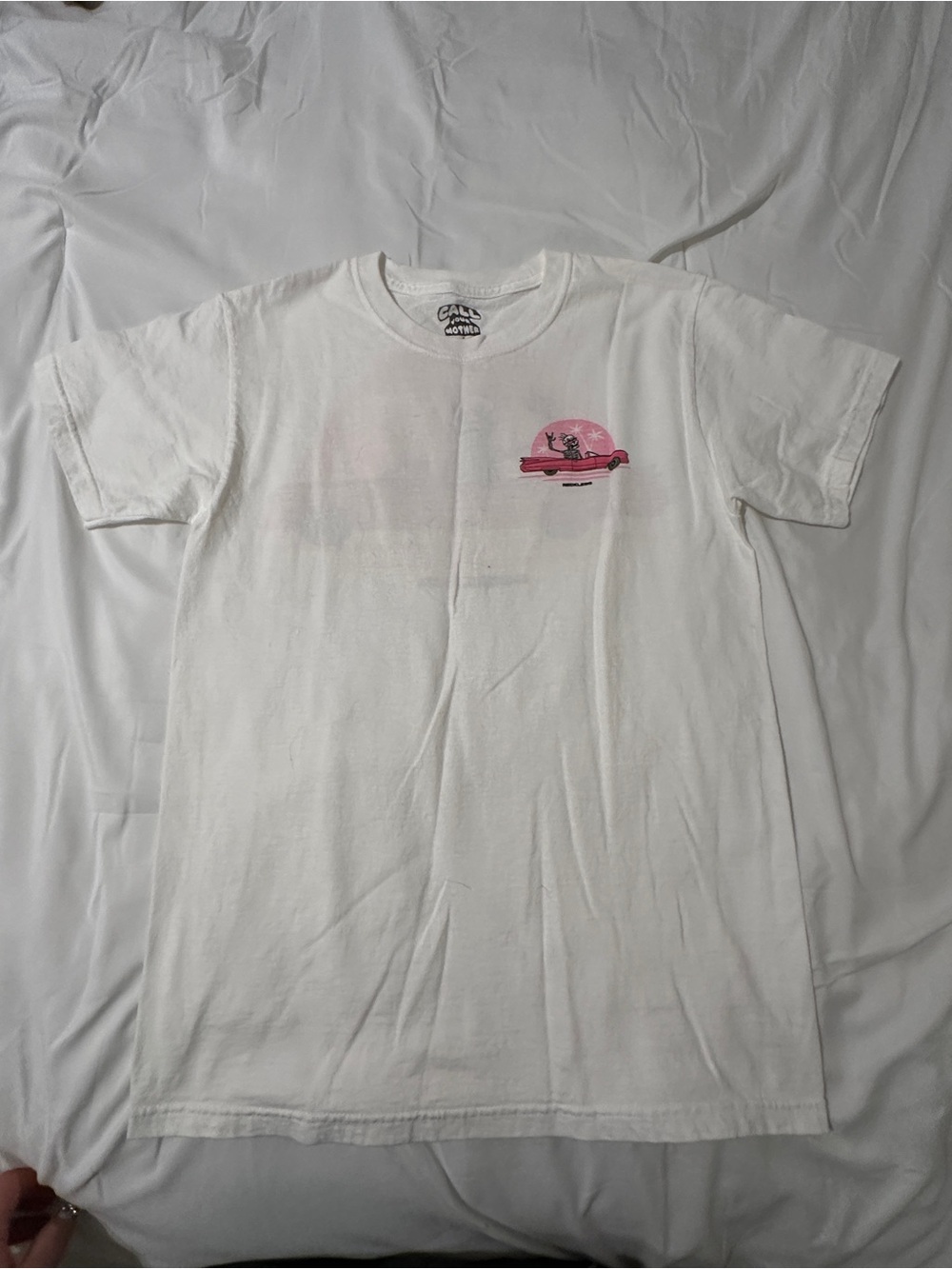 White Short-Sleeve Graphic Tee with Pink Illustration - Men